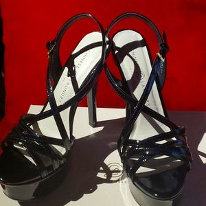 Black patent leather Chinese Laundry heels